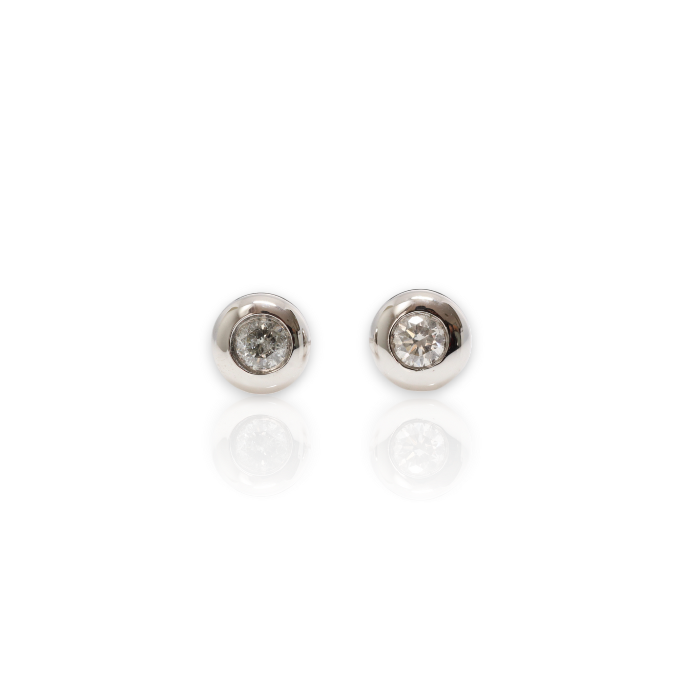 DIAMOND STUD EARRINGS