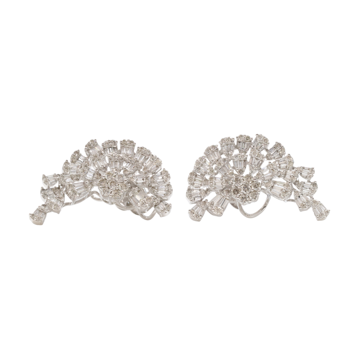 Cocktail diamond earrings