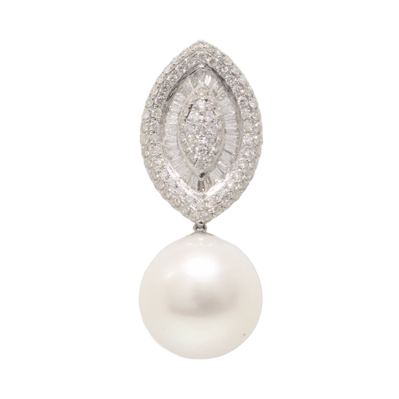 Pearl and diamond Pendant