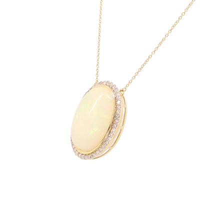 18ct yellow gold oval opal pendant