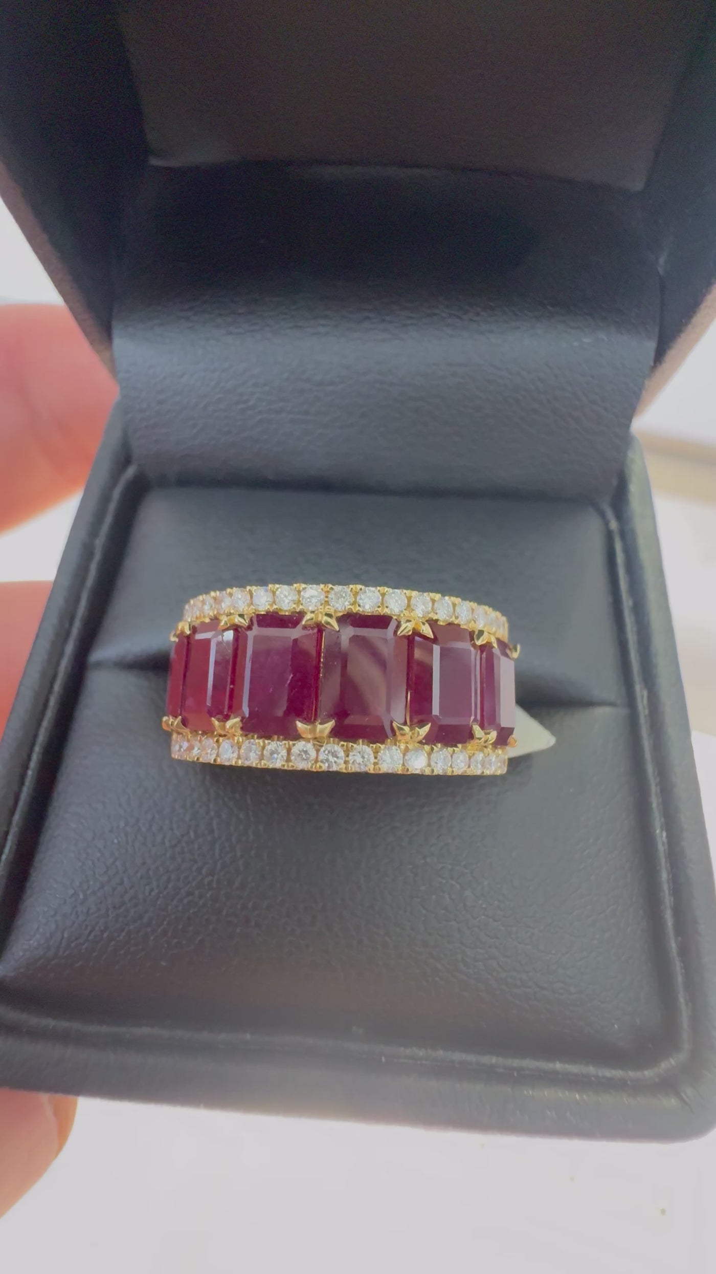 RUBY AND DIAMOND RING