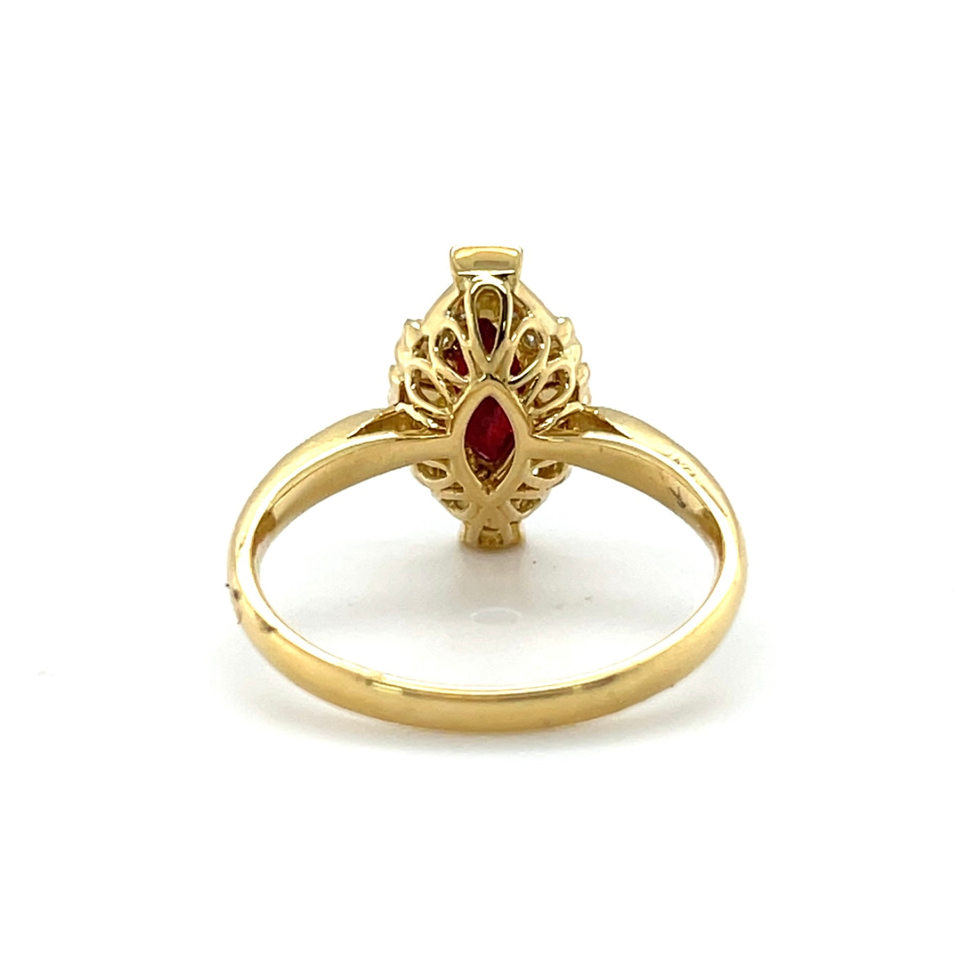 18CT YELLOW GOLD RUBY AND DIAMOND RING