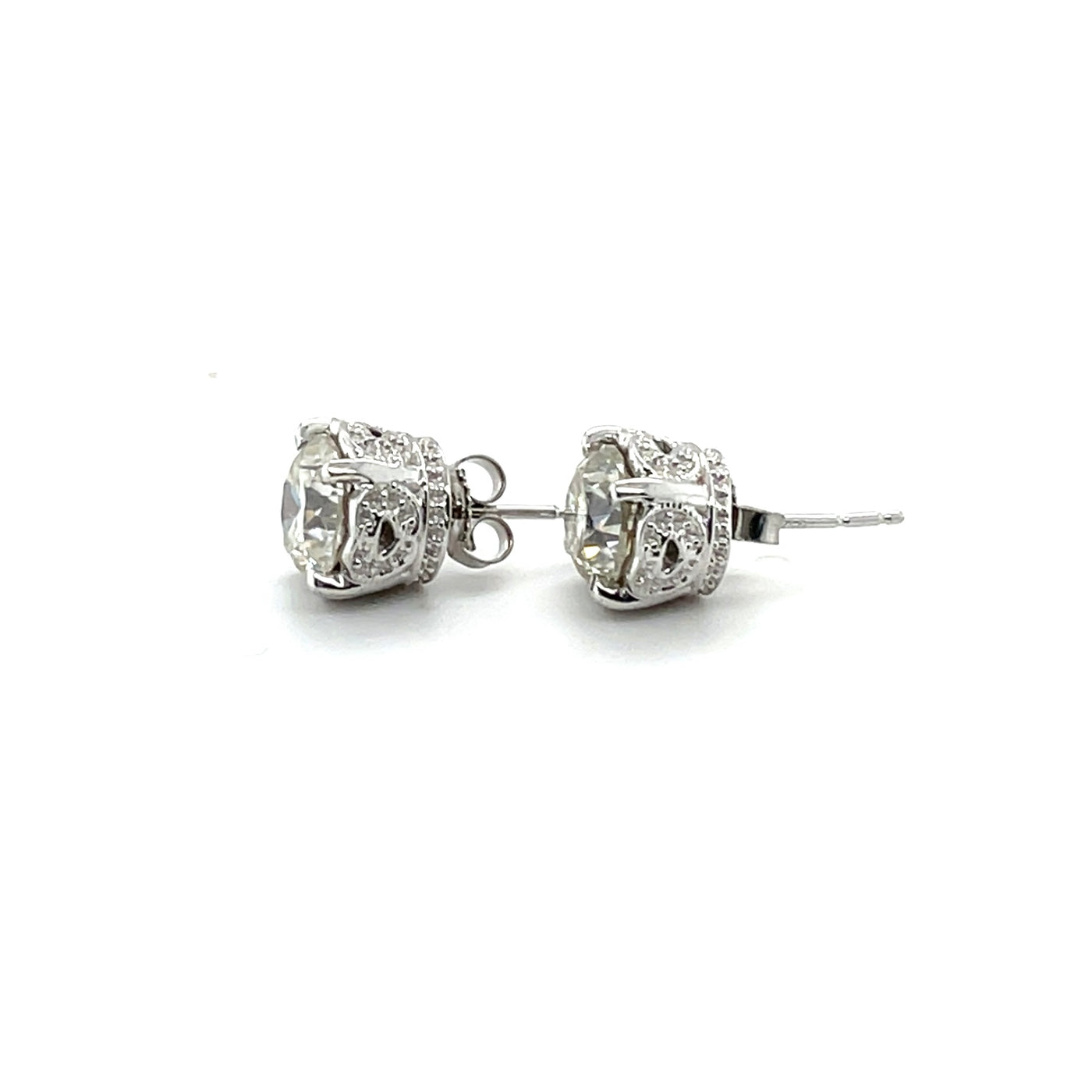 18CT WHITE GOLD MOISSANITE STUD EARRINGS