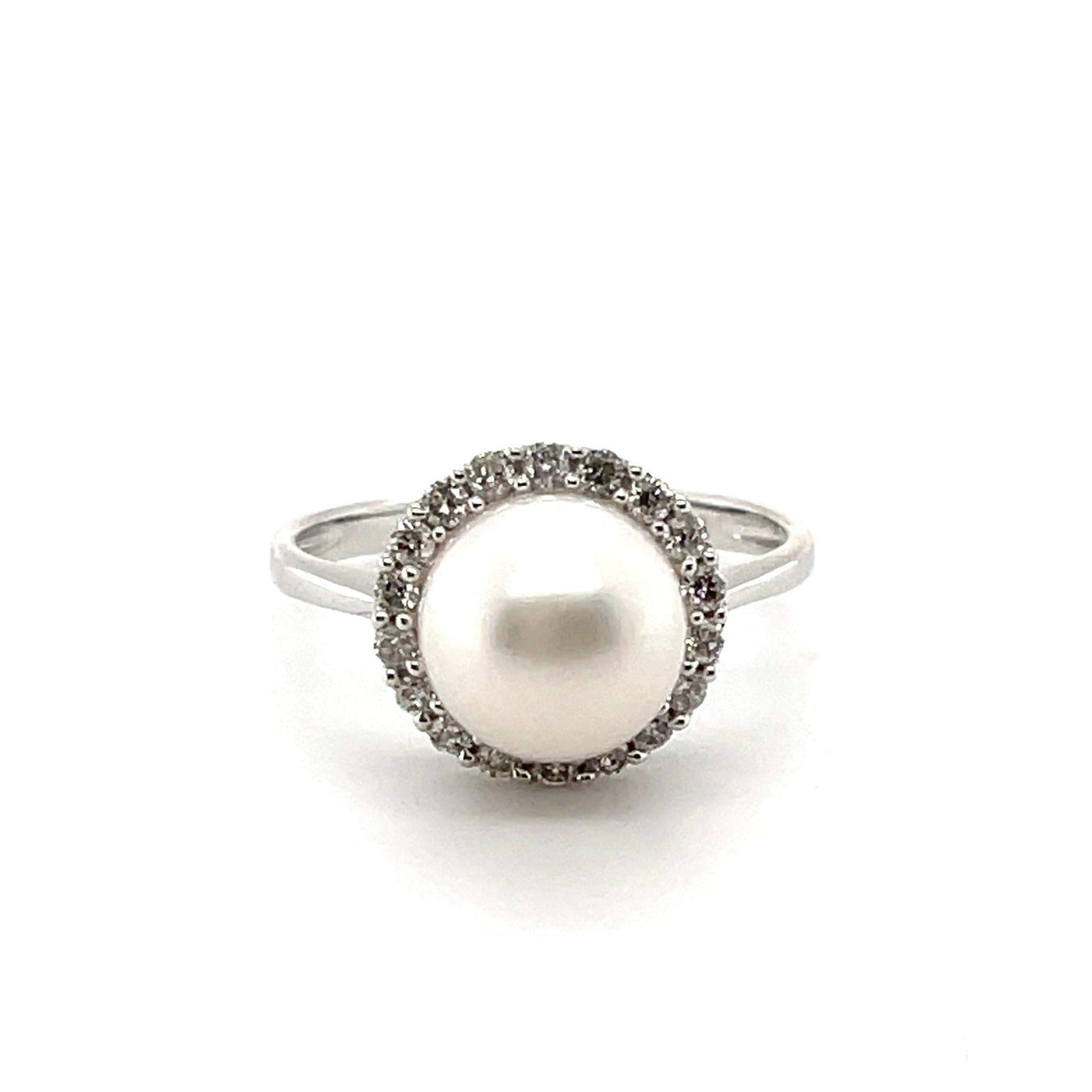 18CT WHITE GOLD PEARL AND DIAMOND RING