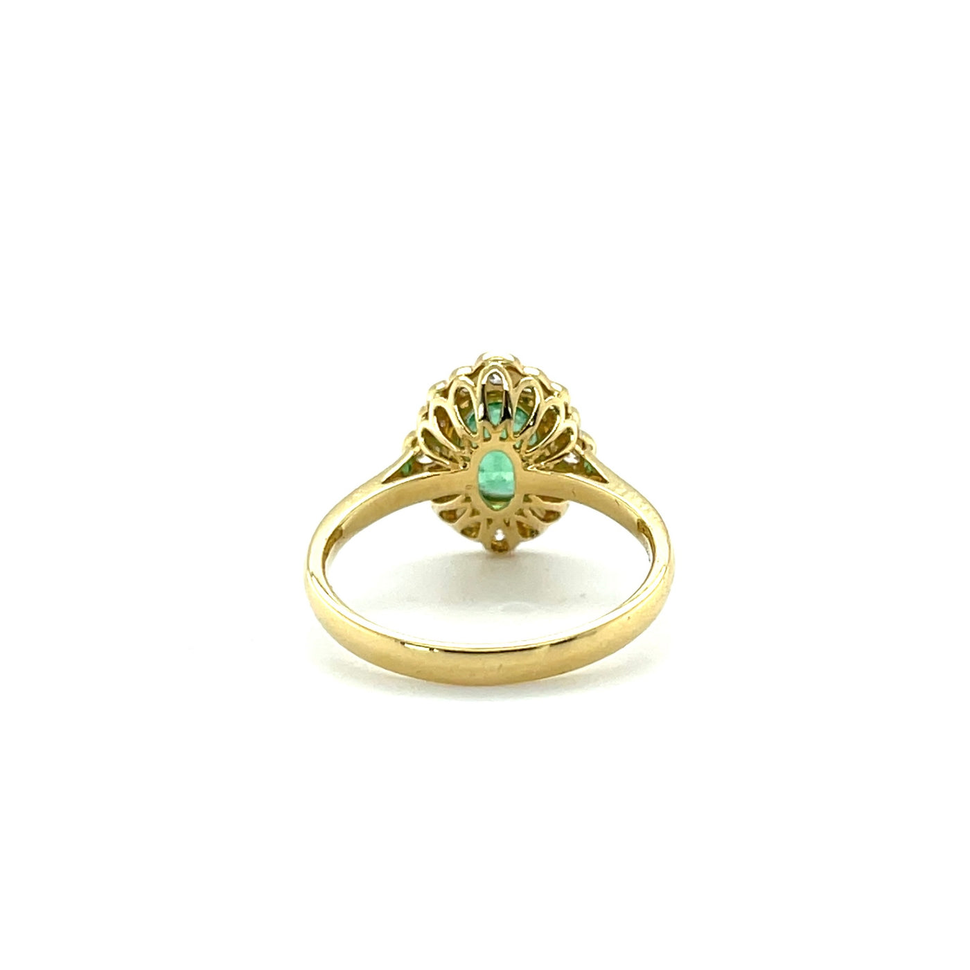 18 CT YELLOW GOLD EMERALD AND DIAMOND RING