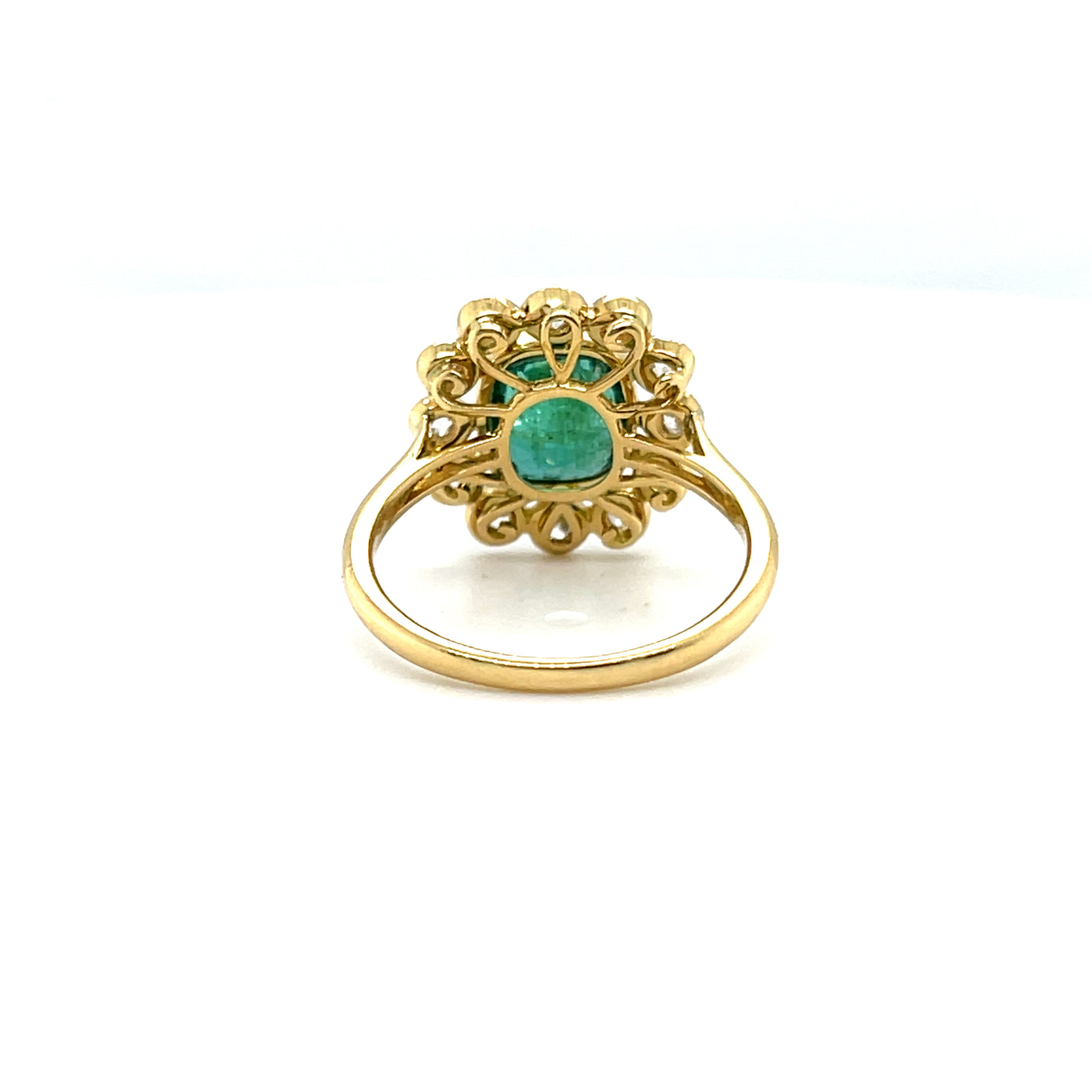 18CT YELLOW GOLD EMERALD AND DIAMOND RING