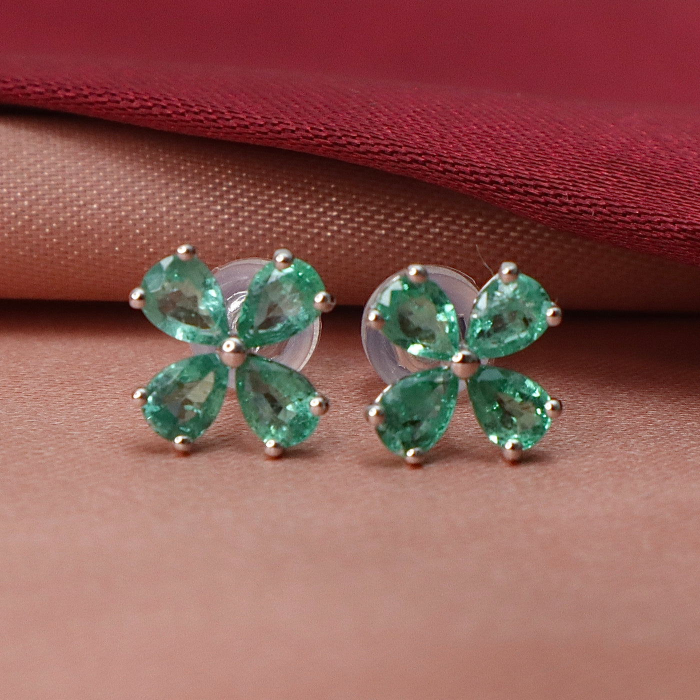 4 Leaf Emerald Stud Earrings