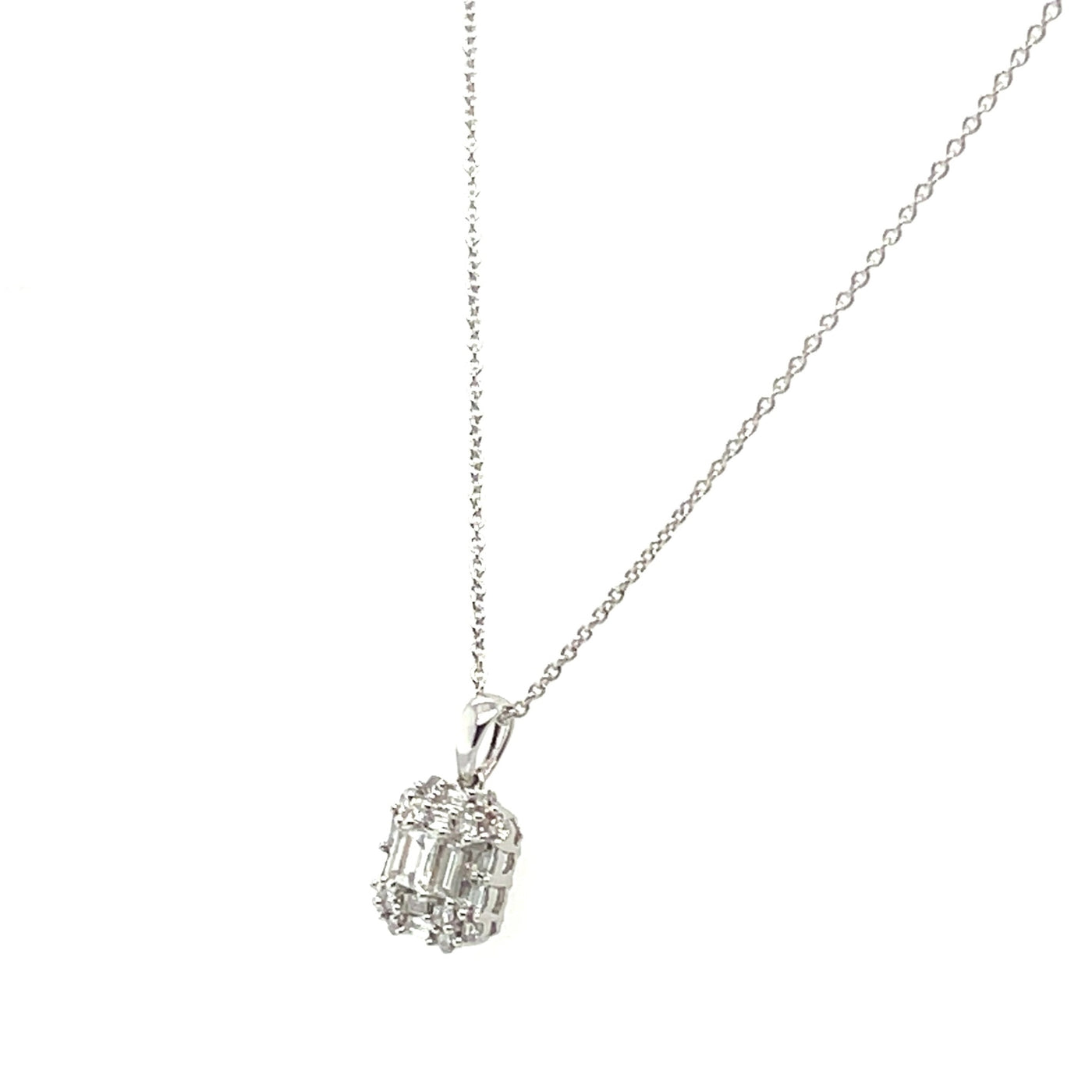 18CT WHITE GOLD DIAMOND PENDANT AND NECKLACE